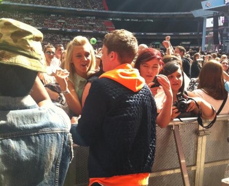 Conor Maynard With The Crowd