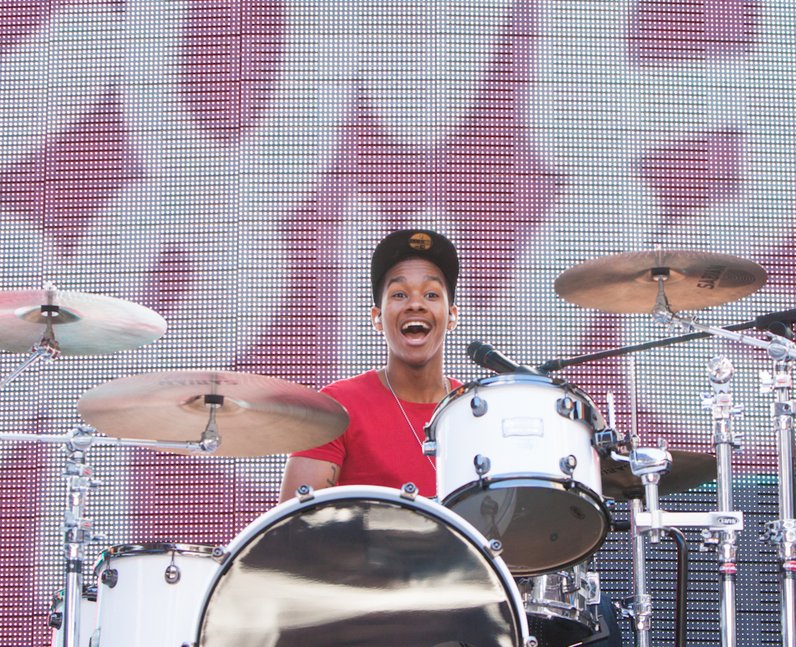 Cover Drive live at the Summertime Ball 2012