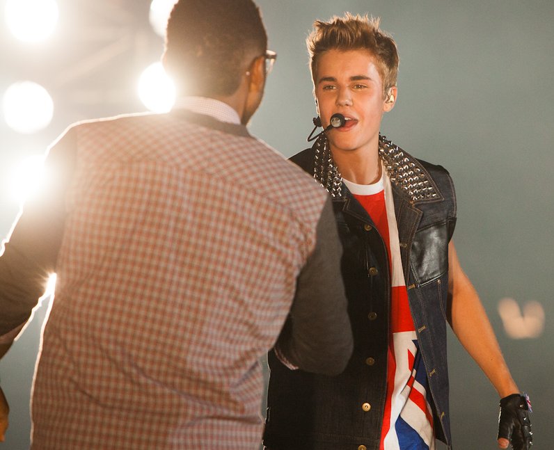 Justin Bieber live at the SUmmertime Ball 2012