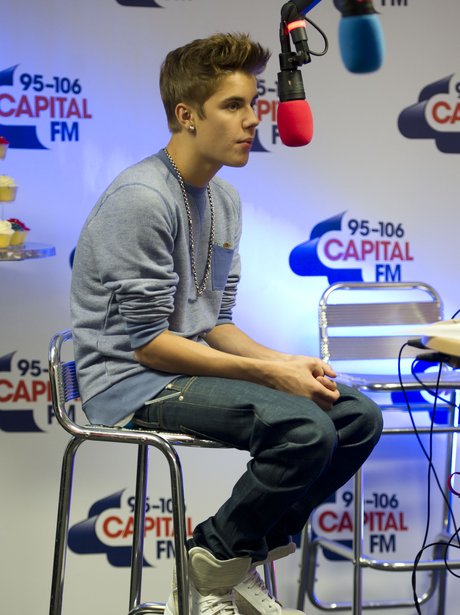 Justin Bieber backstage at the Summertime Ball 201