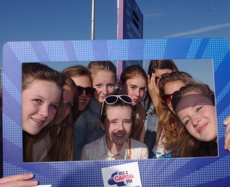 Ageas Bowl - Tweet Us