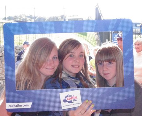 Ageas Bowl - Tweet Us
