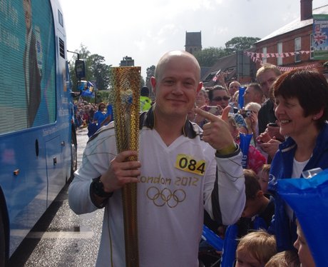 Olympic Torch - Radcliffe On Trent 