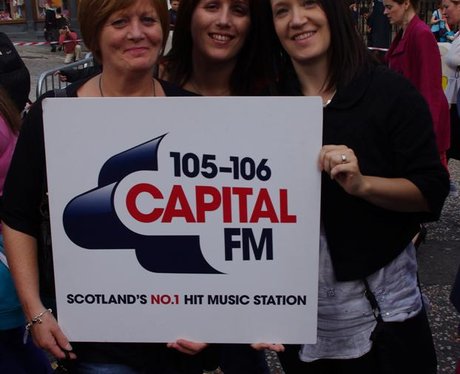 Were you pap'd at Olly Murs?