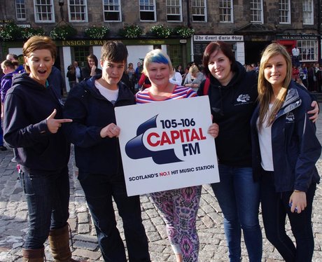 Were you pap'd at Olly Murs?