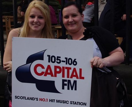Were you pap'd at Olly Murs?