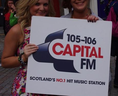 Were you pap'd at Olly Murs?