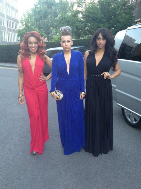 Stooshe