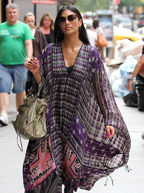 Nicole Scherzinger shops in New York City.