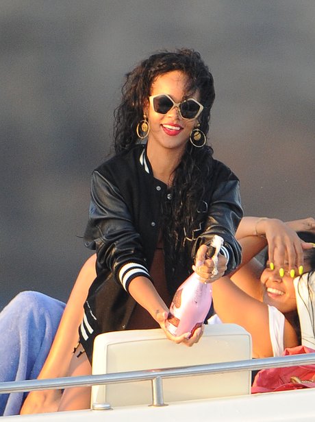 Rihanna S Mediterranean Holiday In Pictures Capital