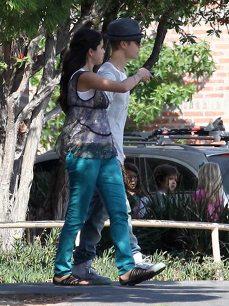 Justin Bieber and Selena Gomez on film set.