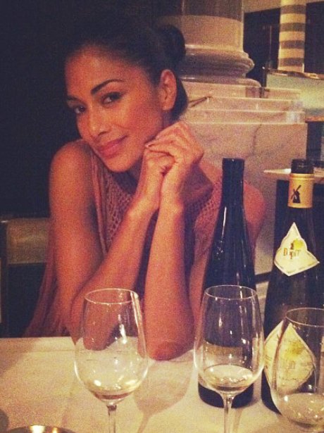 Nicole Scherzinger out for dinner.