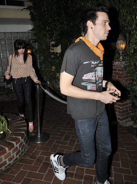 Carly Rae Jepsen out for dinner with her boyfriend