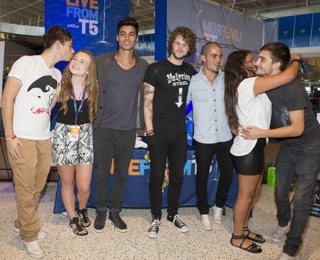 The Wanted with fans at JFK airport