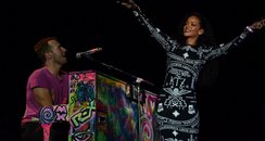 Rihanna and Coldplay performing in paris