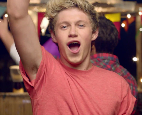 One Direction 'Live While We're Young'
