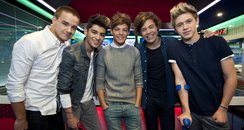 One Direction at Capital FM Breakfast Show inn Lon