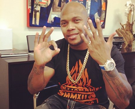 Flo Rida tweets a picture