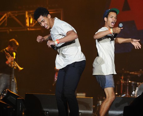 Harvey Alexander-Sule and Jordan Stephens from Rizzle Kicks on stage