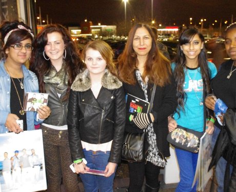 JLS Signing at HMV - The Fort