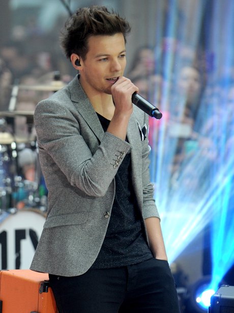 Louis Tomlinson of One Direction performs on The Today Show. - One