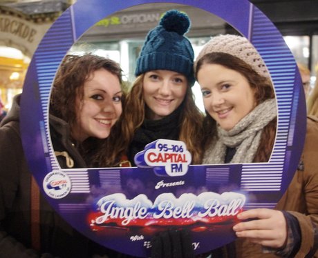 Newcastle Chirstmas Light Switch On