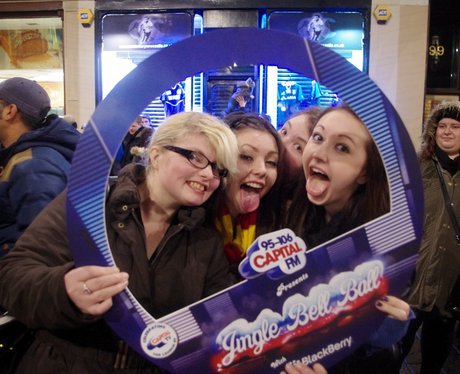 Newcastle Chirstmas Light Switch On