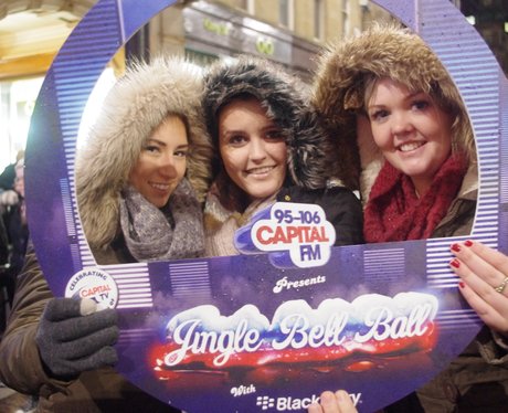Newcastle Chirstmas Light Switch On