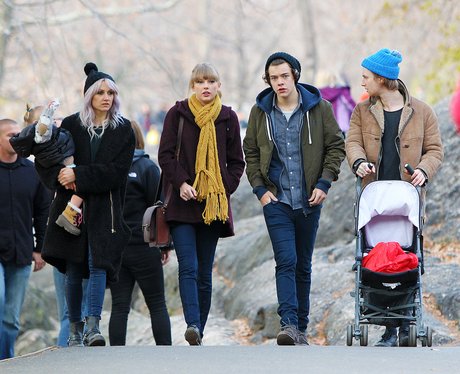 Harry Styles and Taylor Swift at the zoo