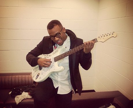JB from JLS plays guitar