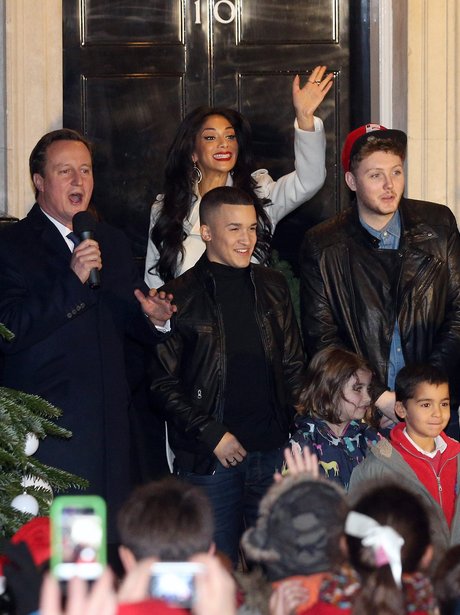 Nicole Scherzinger turning on christmas lights