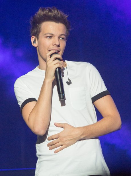 One Direction perform in New York City