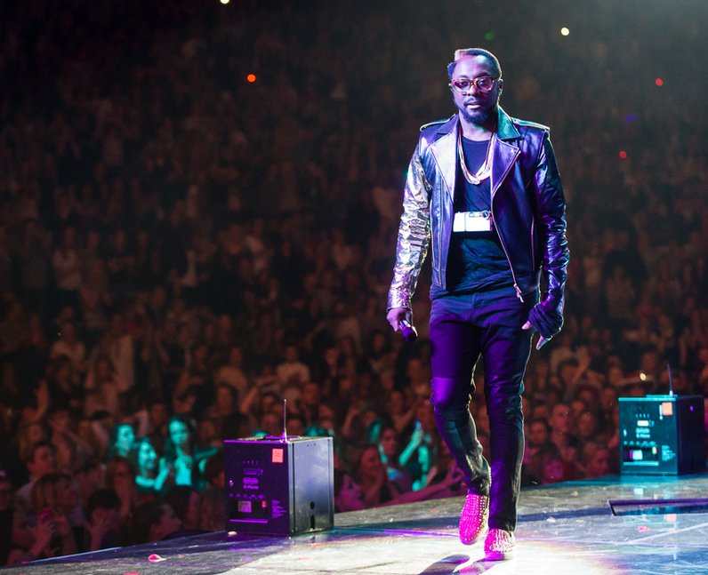 Will.i.am and Cheryl Cole at the jingle bell ball