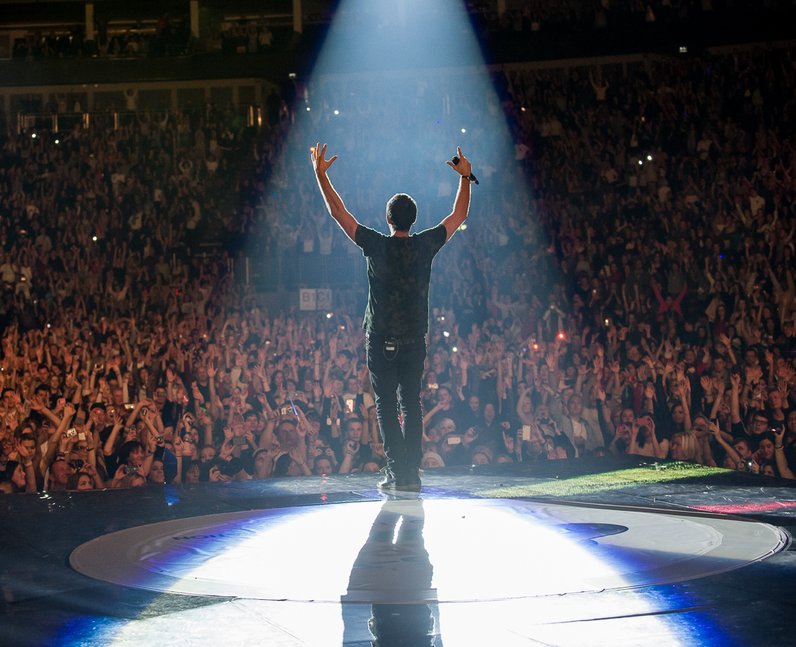 Example at the Jingle Bell Ball 2012