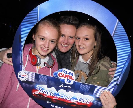 Jingle Bell Ball Street Star Pictures