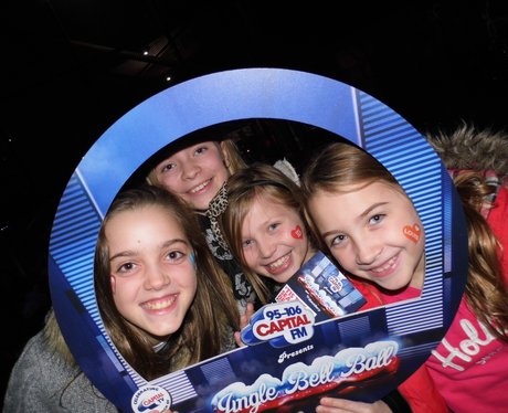 Jingle Bell Ball Street Star Pictures