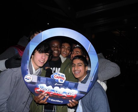 Jingle Bell Ball Street Star Pictures