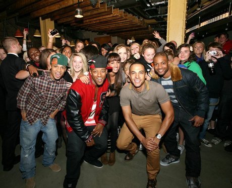 jls pose with their fans