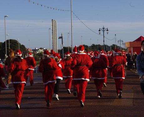 Santa Fun Run - Portsmouth More
