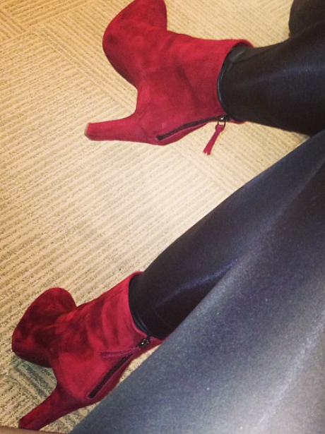 Guess the pop stars' feet