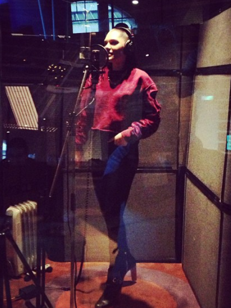 Jessie j in the recording studio