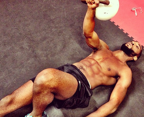 tinie tempah topless working out