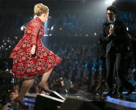 Adele at the 2013 Grammy Awards