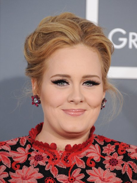 Adele arrives at the Grammy Awards 2013