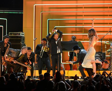 Bruno Mars and Rihanna live at the 2013 Grammy Awa