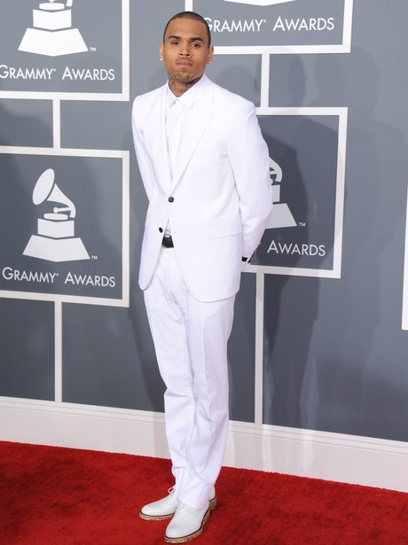 Chris Brown wearing all white at Grammy Awards 2013