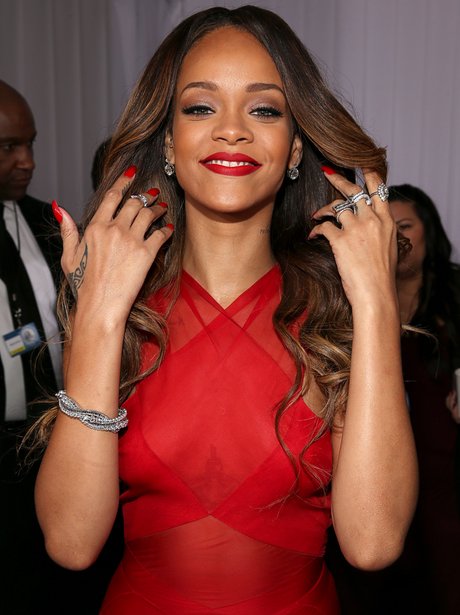 Rihanna arrives at the Grammy Awards 2013