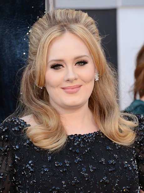 Adele arrives at the Oscars 2013