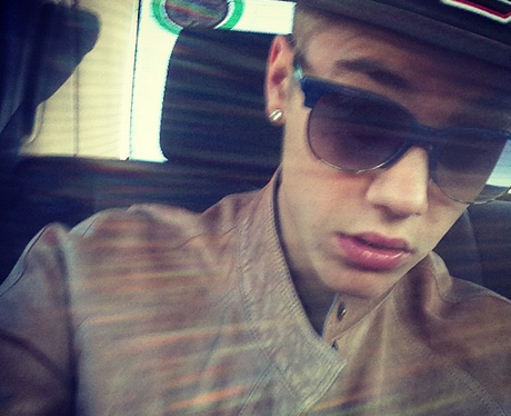 The Sun Is Blinding Selfie - 47 Justin Bieber Selfies - Capital