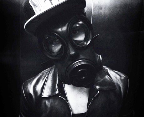 Justin Bieber Wearing Gas Mask
